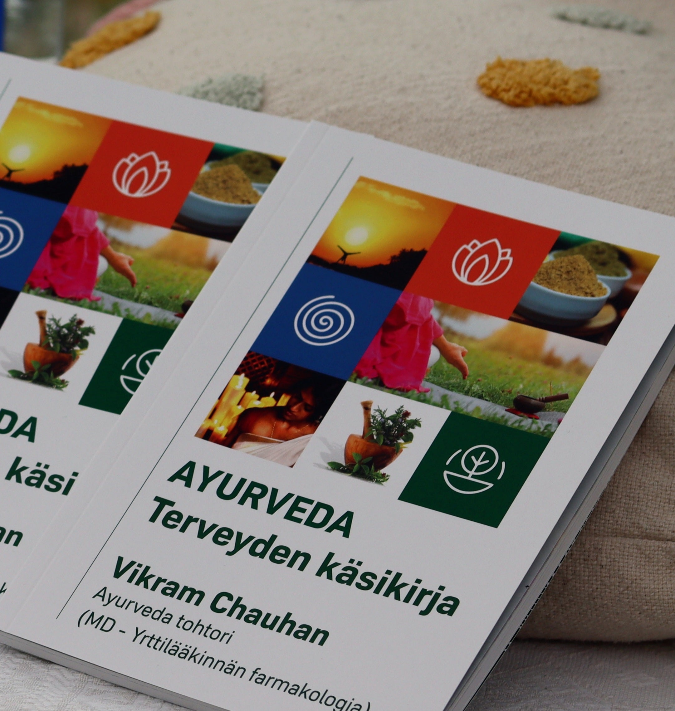 Ayurveda Terveyden käsikirja (suomennettu versio)